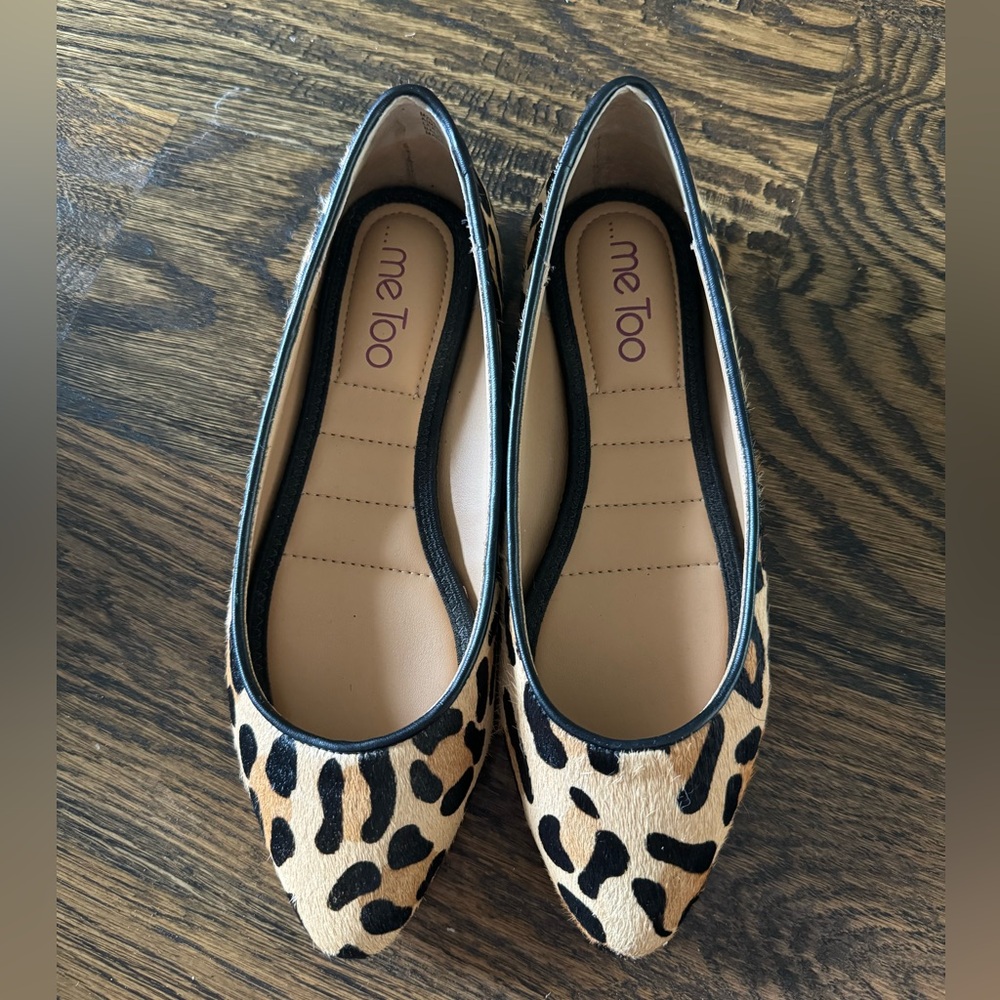 Leopard leather flats